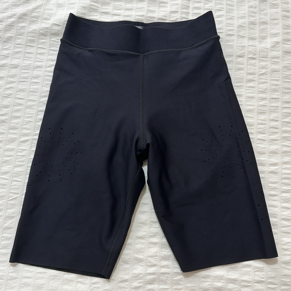 Ultracor pixelated shorts size small